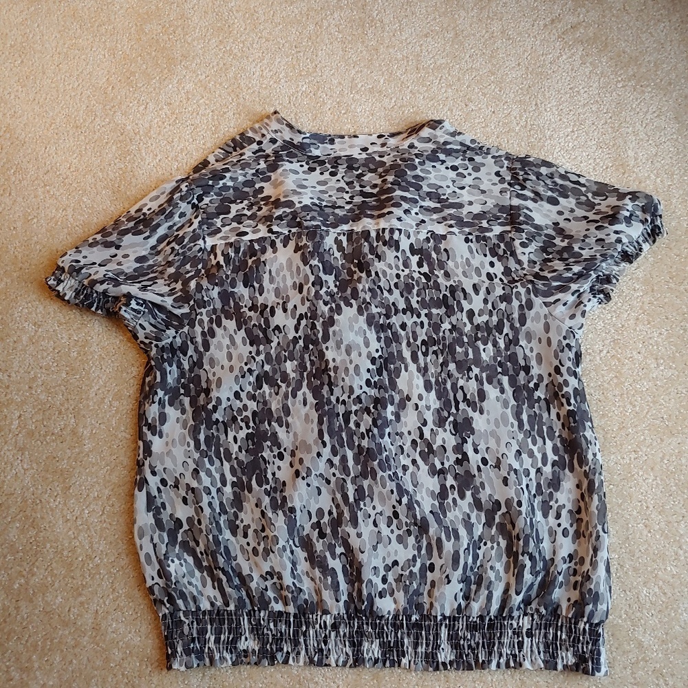 Nwot Apt 9 women's gray black & white blouse - Picture 5 of 5